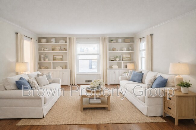 Photo - 2522 Mirror Lake Dr