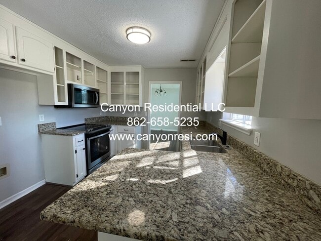 Photo - 14013 SW Galveston Cir