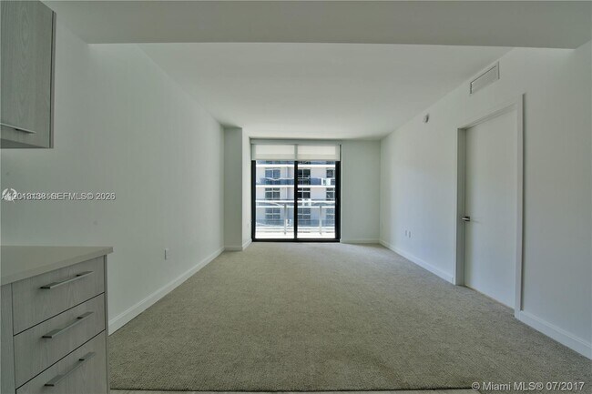 Photo - 45 SW 9th St Unit 1907