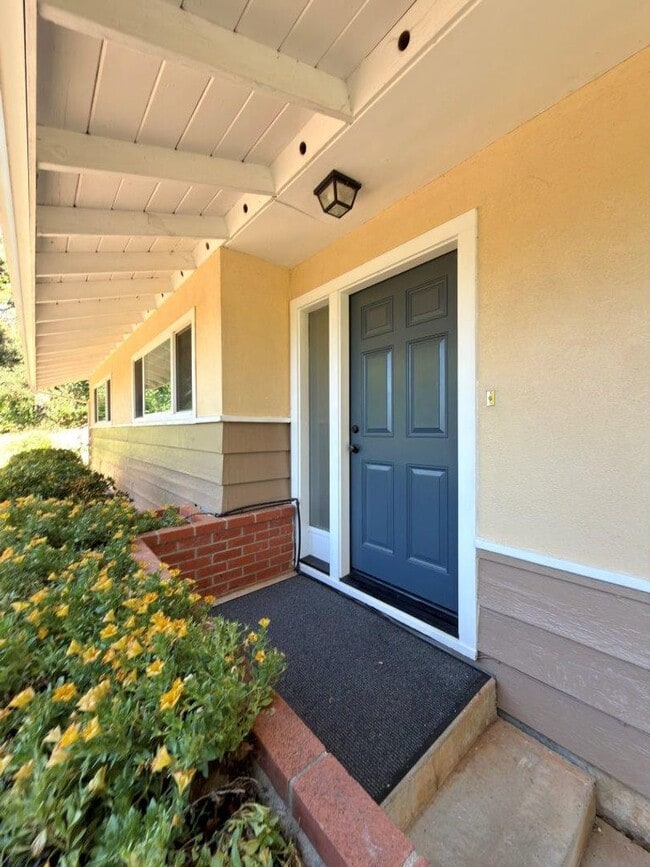 Photo - Peaceful and Easy Feeling, Angwin 3 Bedrooms, 2 Bathrooms