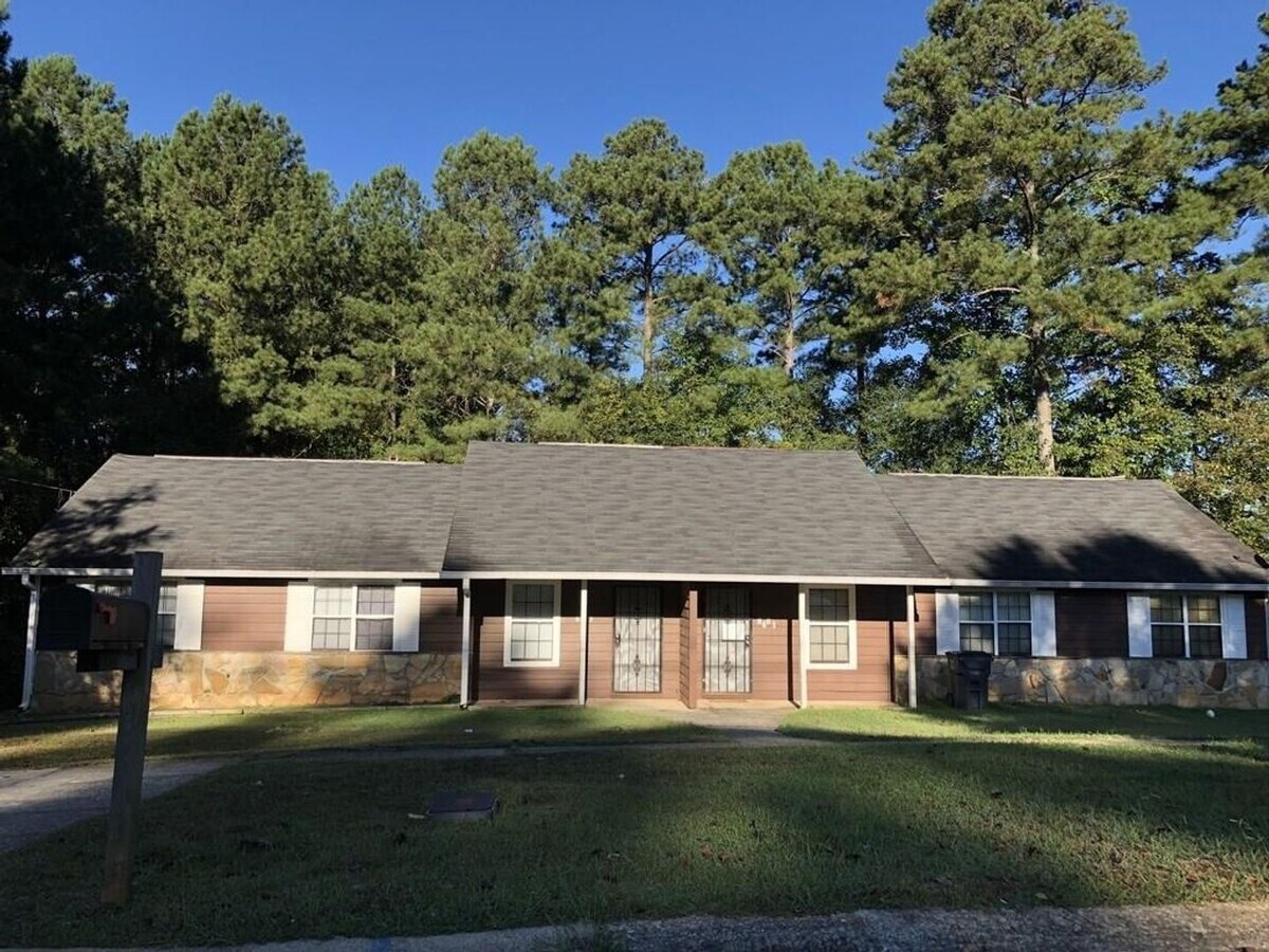 Photo - 8483 Pineland Dr Unit 8481 Pineland Dr