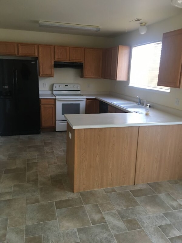 4580 Gunbarrel Dr House House Rental in Colorado Springs, CO