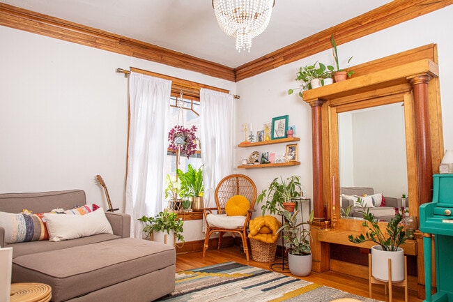 Photo - 1204 W Waveland Ave Unidad 1