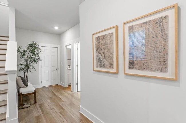 Photo - 1575 Cedars Rd SE