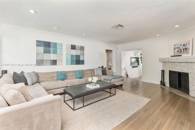 Photo - 9240 SW 69th Ct