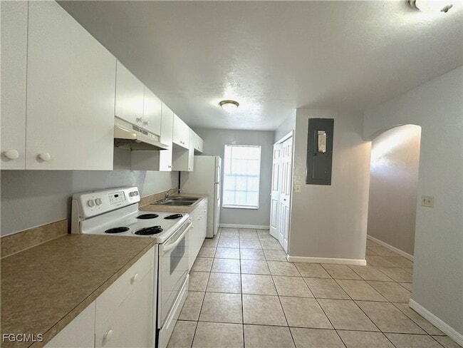 Photo - 3120 Economy St Unit B