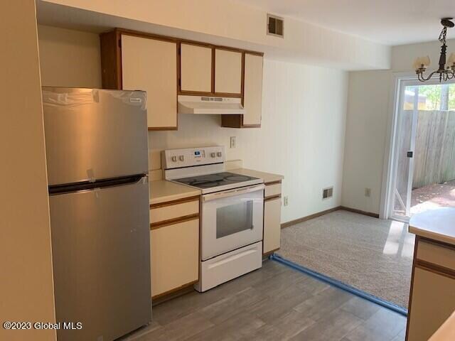 Photo - 519 Elk Cir