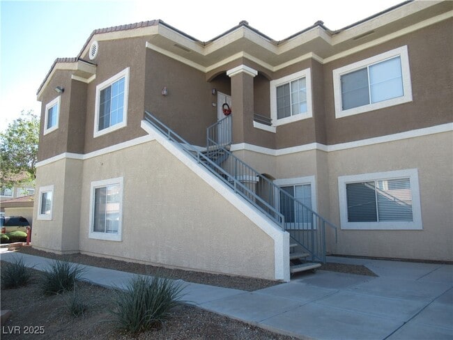 Building Photo - 833 Aspen Peak Loop Unit 2713