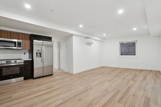 Photo - 808 N 3rd St Unit 3