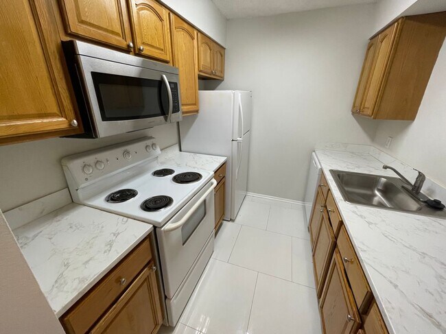 Photo - 390 Guzzardo Ln