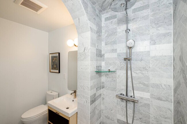 Photo - 1510 Race St Unit ID1056153P