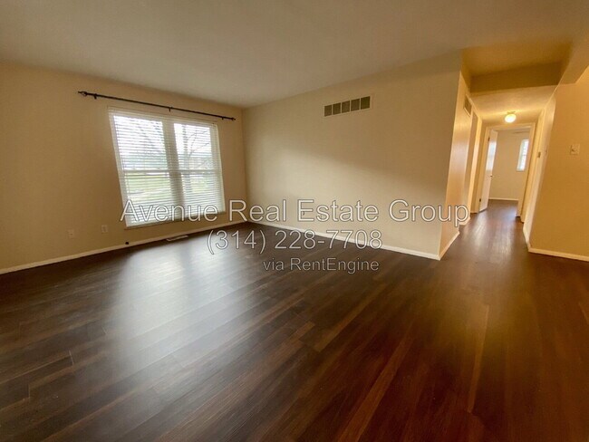 Photo - 10379 Forest Brook Ln Unit A