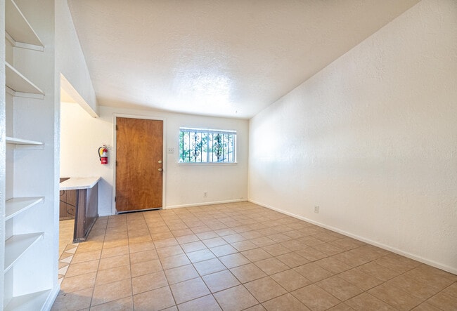 Photo - 206 Princeton Dr SE Unit 7