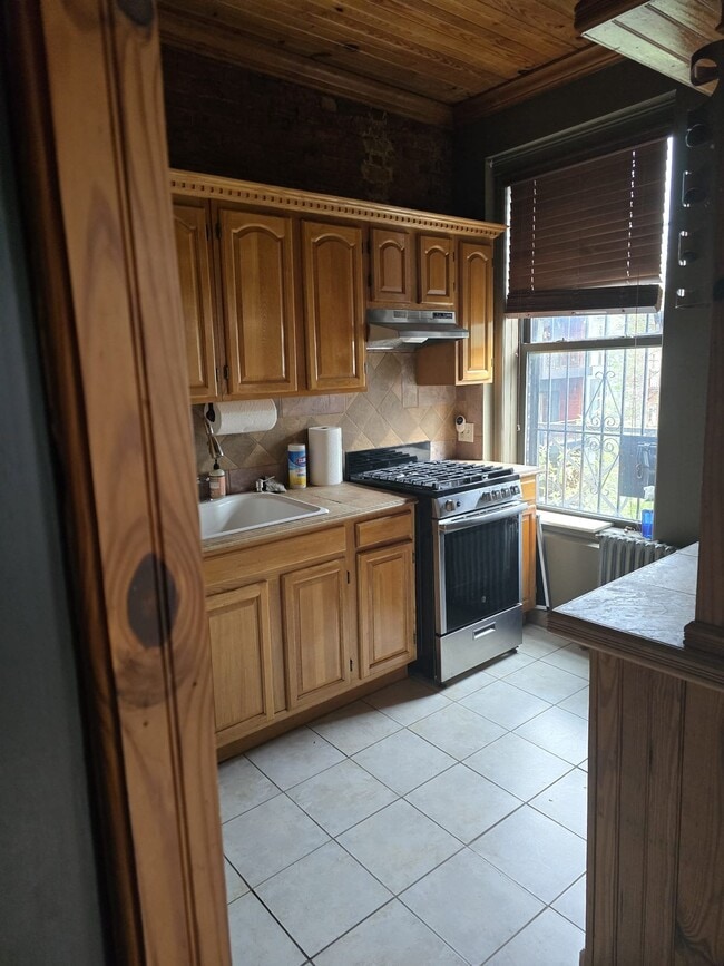 Photo - 74 A 4th Ave Unit Apt 3
