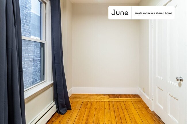 Photo - Room in Shared 4 bed/1 bath home Unidad D
