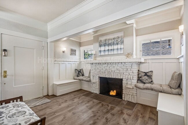 Photo - 1810 W 11th Ave