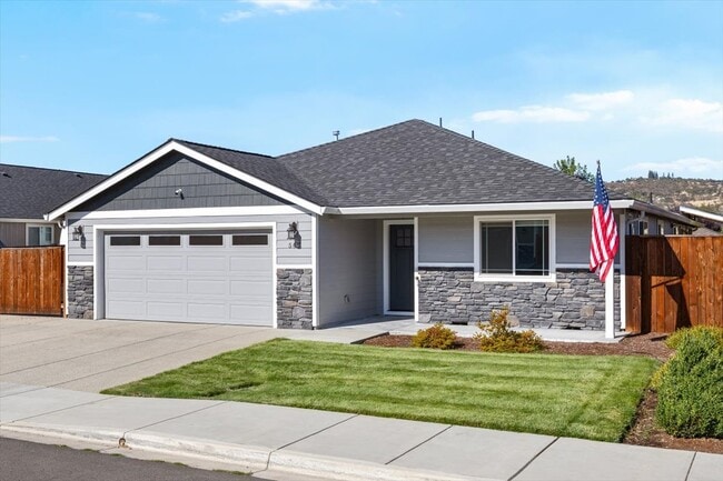 Photo - 507 Snyder Dr