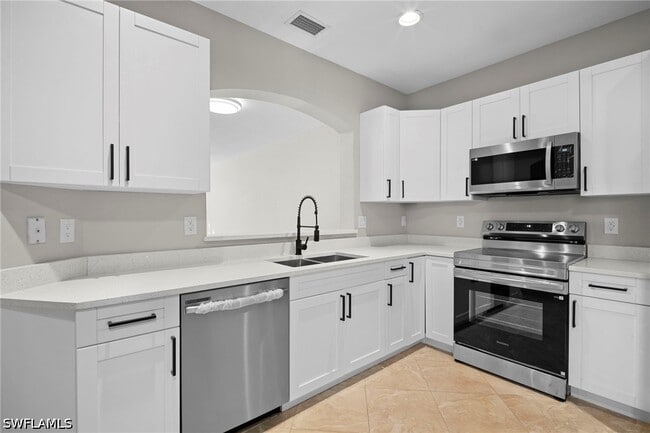 Photo - 9648 Roundstone Cir