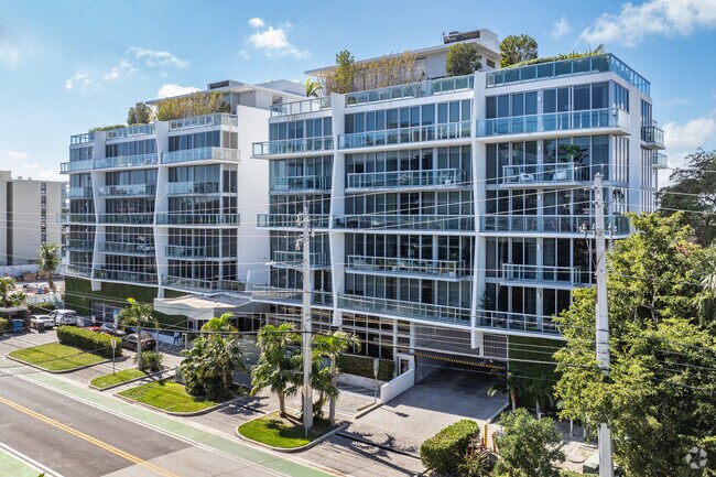 Photo - Kai at Bay Harbor Islands Apartments