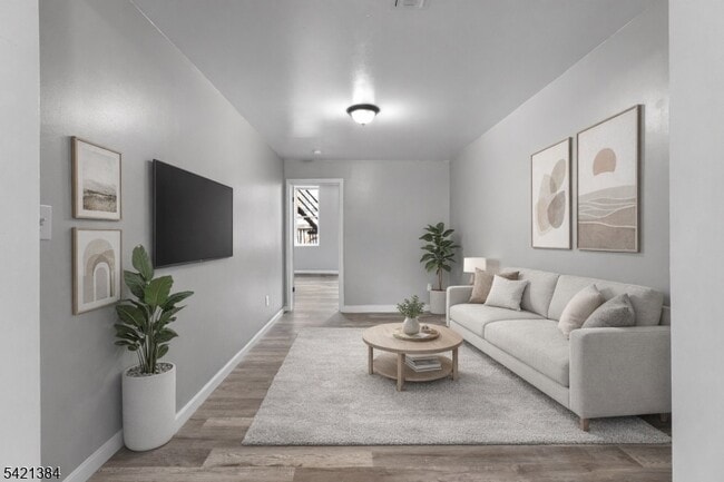 Building Photo - 23 Monroe St Unit 2