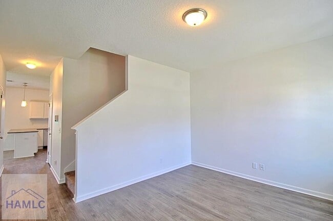 Photo - 171 Brightleaf Cir