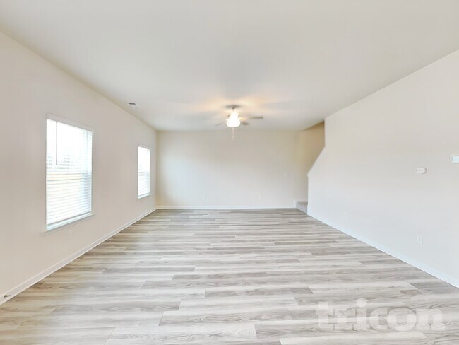 Photo - 244 Oliver Dr