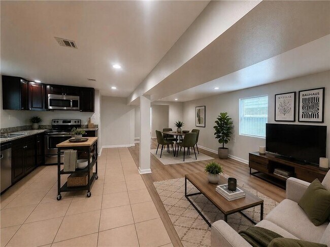 Photo - 4121 Elba St Unit B