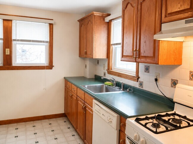 Photo - 40 Baker Ave Unit 40 Baker Ave, Quincy, MA 02169