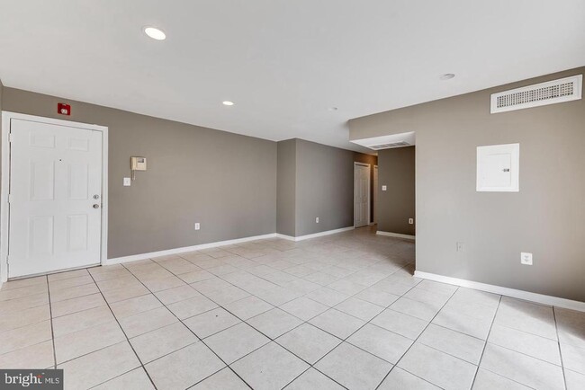 5007 D St SE Unit 101