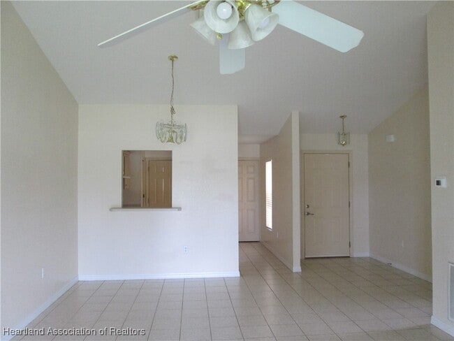 Photo - 519 Washington Blvd NW