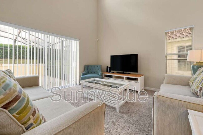 441 Robin Rd