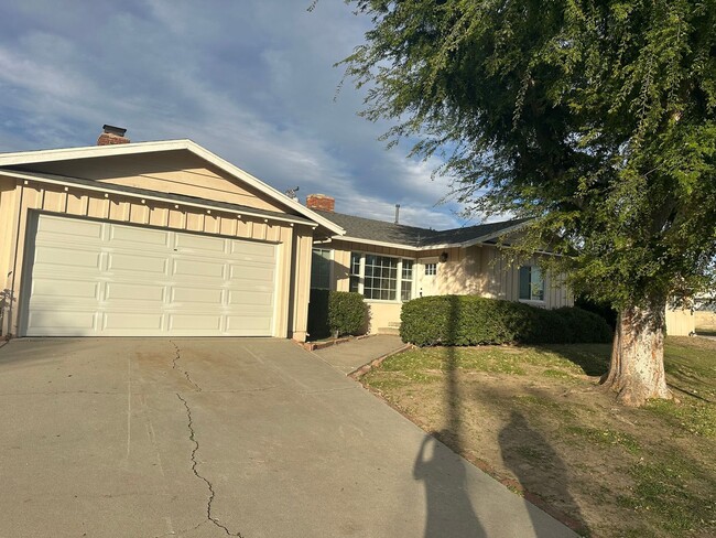 2 Bed / 2 Bath home for $4,000 in Brea, CA - 2 Bed / 2 Bath home for $4,000 in Brea, CA