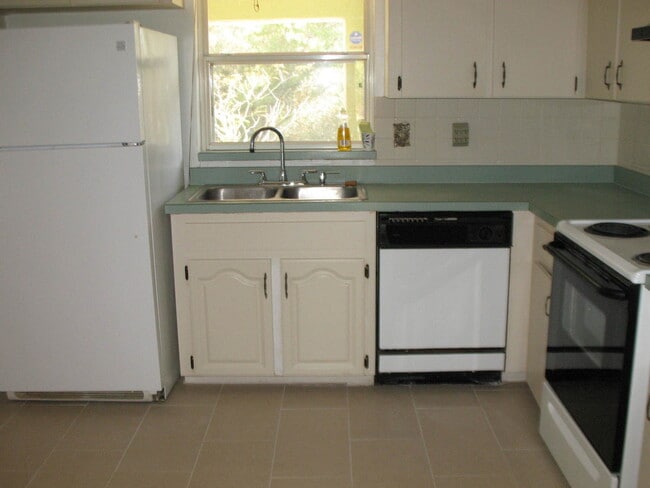 Photo - 2820 SW 165th Street Rd