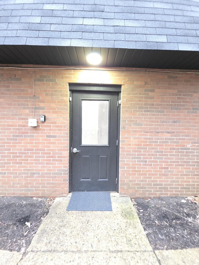 Photo - 1170 Bryden Rd Unit D