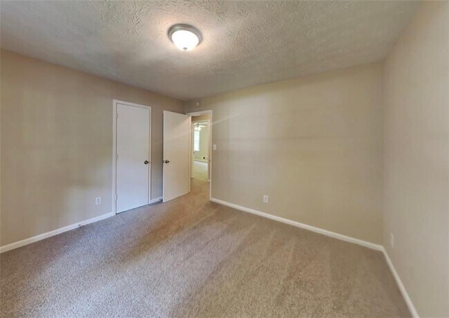 Photo - 6250 Silver Spur Dr