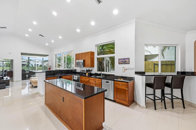 Photo - 2469 NW 66th Dr