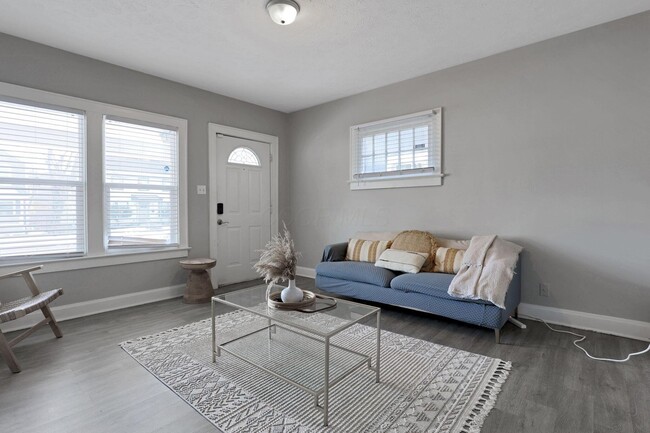 Photo - 1125 Wilson Ave