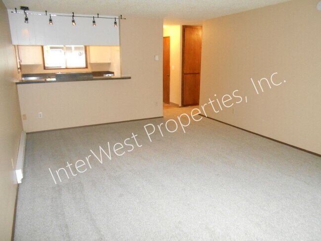 Photo - FRIE02-COM Unit 6428