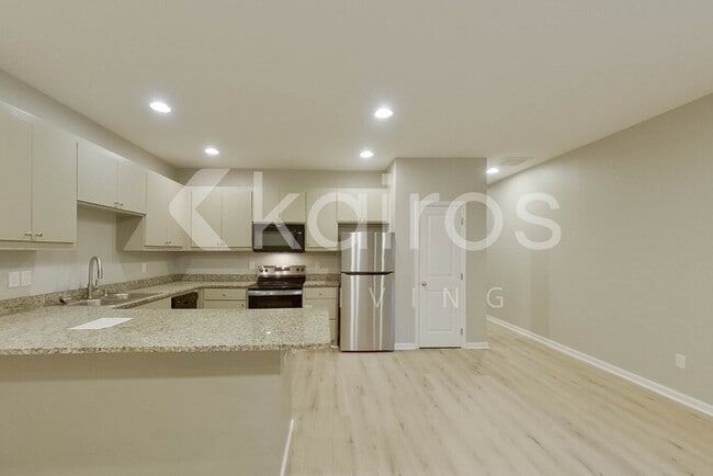 Photo - 1916 Perry St