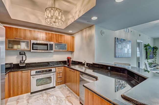 Photo - 2640 Lake Shore Dr Unit 2014