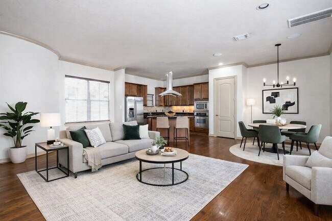 Photo - 5711 Kiam St