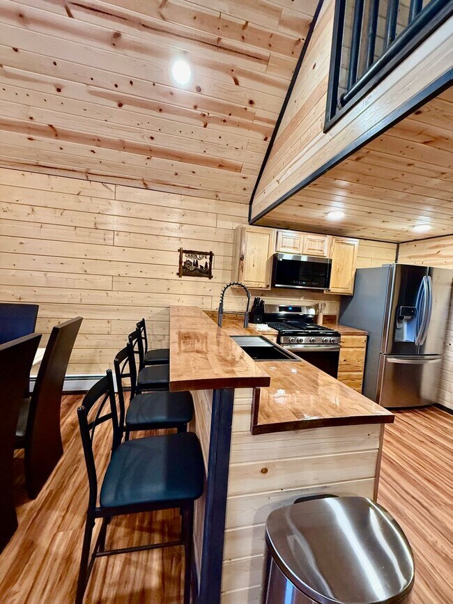 Photo - 49179 Scorpio Ct Unit Cabin B