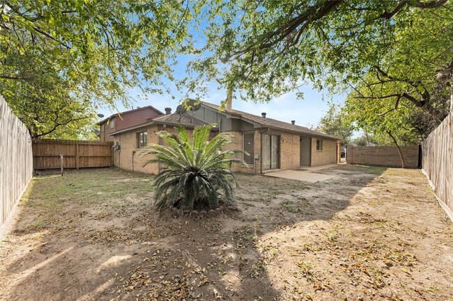 Photo - 10746 Staghill Dr