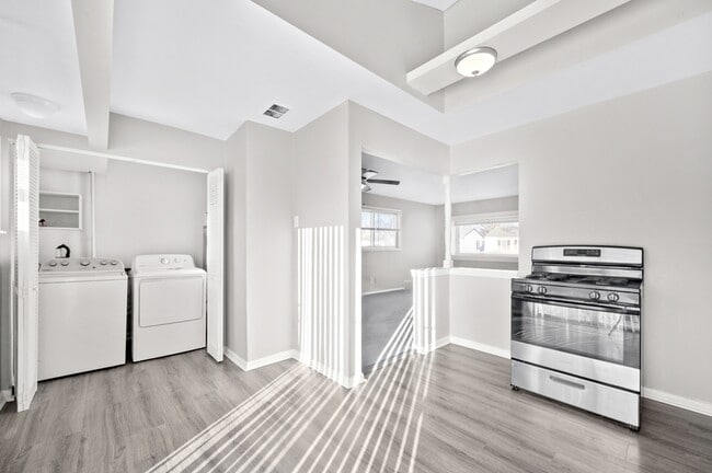 Photo - 25163 Wiseman St