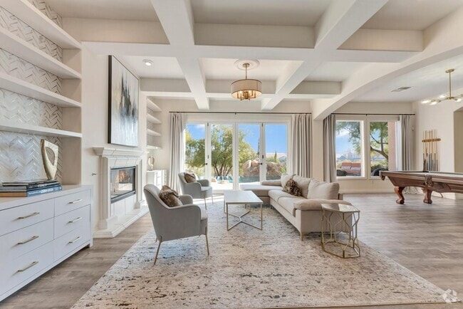 Building Photo - Queensridge Beauty - 5 bedroom on a 1/4+ a... Rental