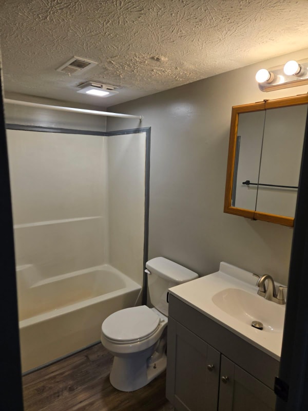 Photo - 32 Scioto Dr Unit e