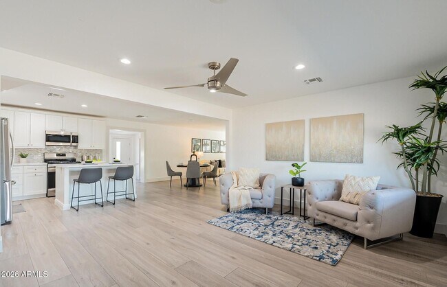 Photo - 7031 E Belleview St