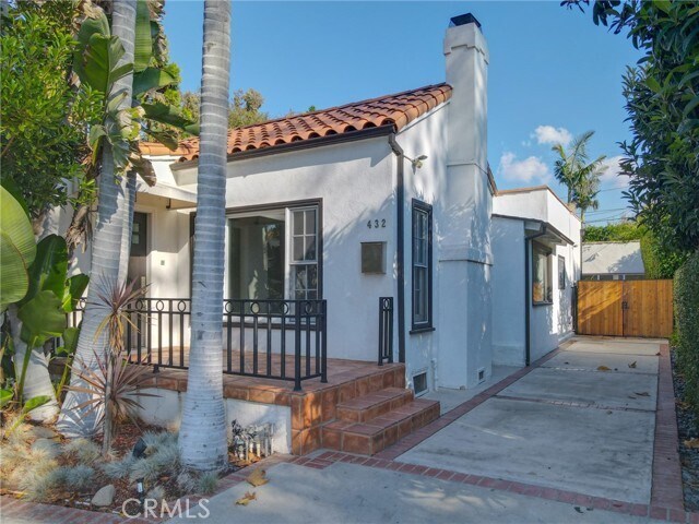 Photo - 432 S Orange Dr House