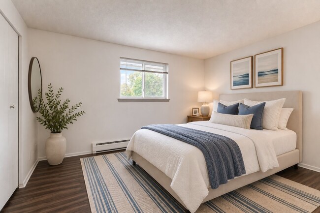 Photo - Creek Hill Apartment Homes