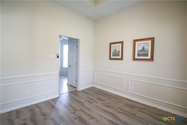 Photo - 2314 Kingsbury Dr